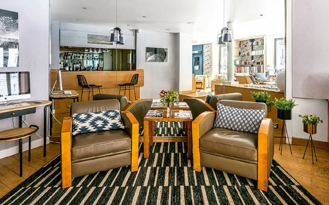 Etoile Park Hotel