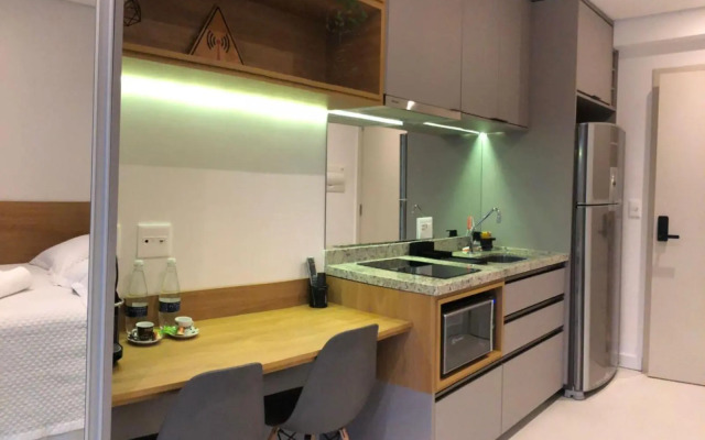 Brooklin Studios I Em frente ao metrô Brooklin