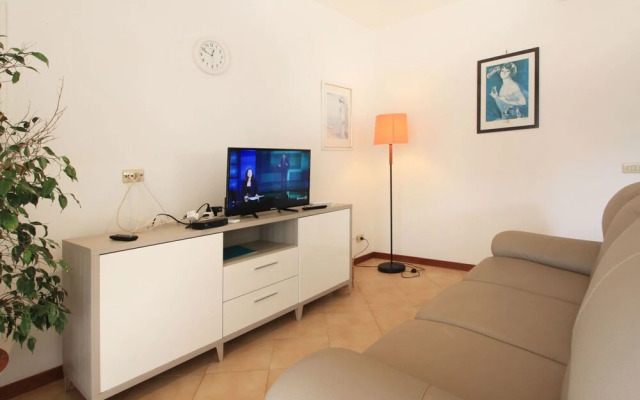 Casa Tina Massarosa in Massarosa