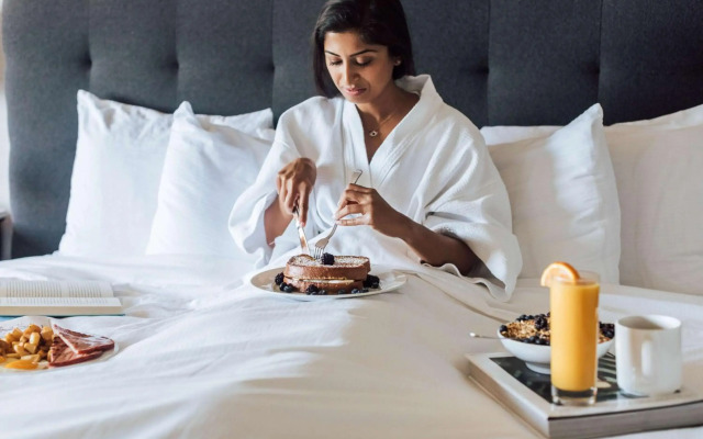 Hotel Champlain Burlington, Curio Collection by Hilton