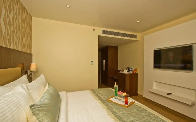 Beyond Stay Himalayan Monal Manali