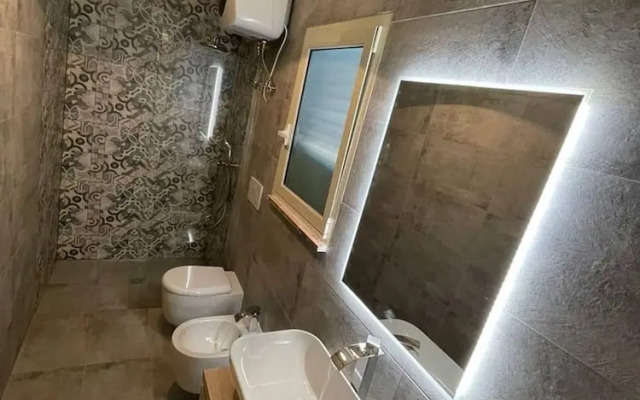 House Overlooking the bay - Seaview