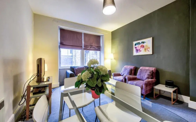 JOIVY Perfect Location! - Stylish & Cosy Rose St Apt
