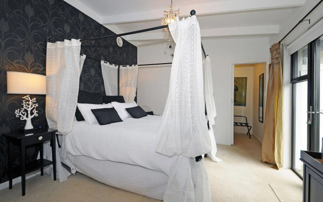 Harmony Bed & Breakfast