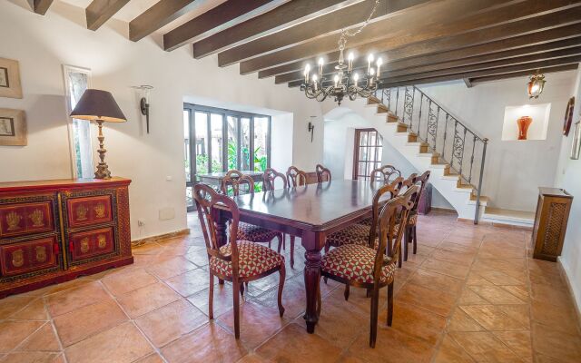 Villa Portol