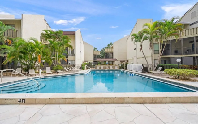 Bay Oaks C Ground Floor