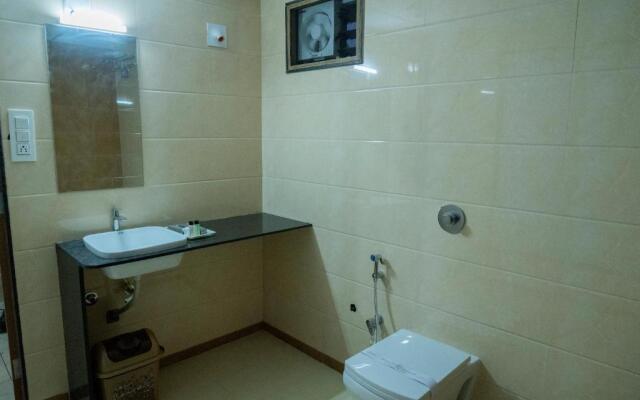 Flamingo Club and Resort Una 3 Km Away from Diu Check Post