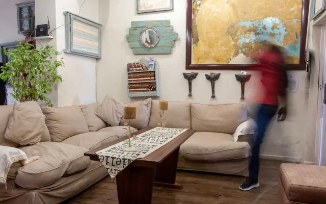 Bedrock Guest Studios