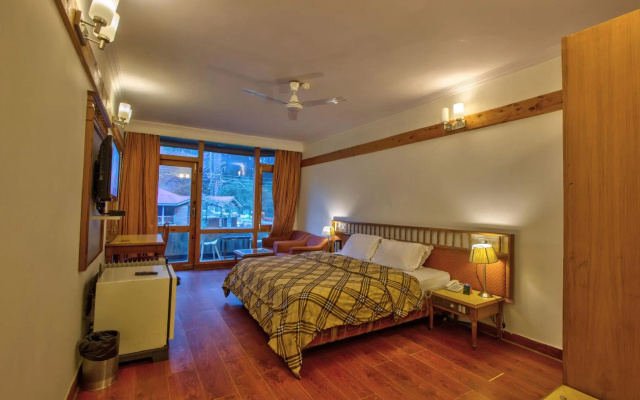 Hotel Piccadily Manali – Guest Rooms – Manali
