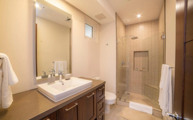 Best Views in Los Sueños 3 bdr Miramar