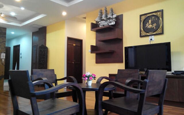 Sunny Hostel Phuket