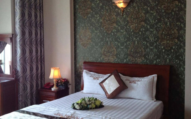 Queen Garden Hotel