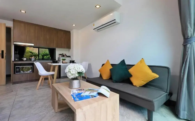Naiharn Loft near Beach UTL B325