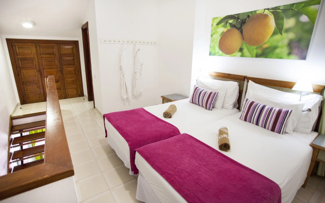 Coral Compostela Beach Hotel