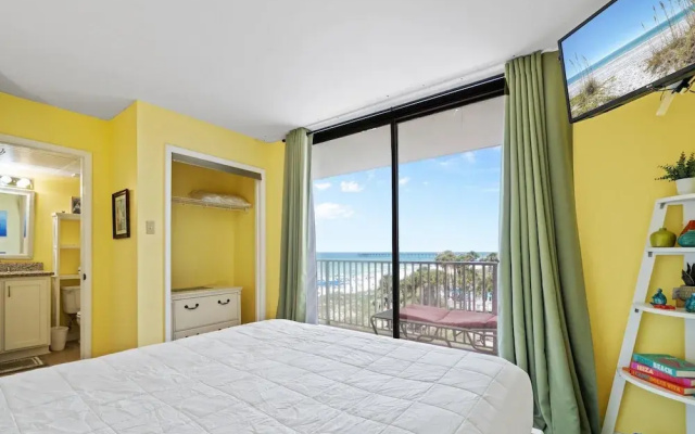 Windward 408 at Edgewater