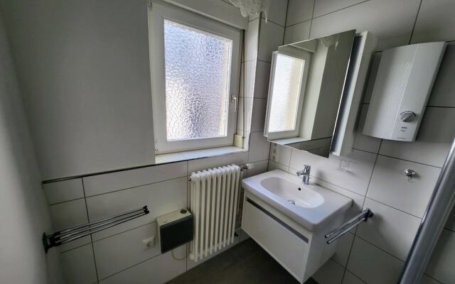 Entire House for Fitters and Craftsmen