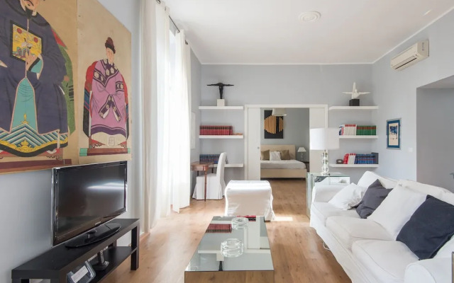 Luxury Apartment Auditorium