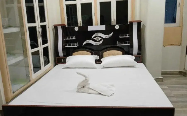 Rudraksh Home Stay
