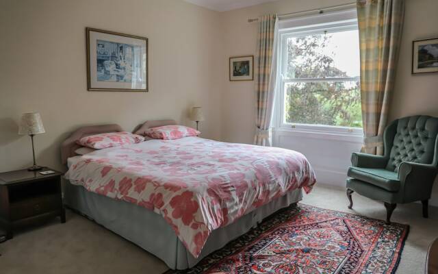 Croxton House Bed and Breakfast