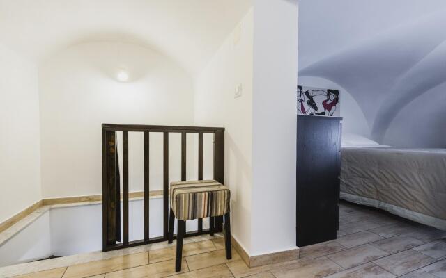 Duplex Regina Bianca