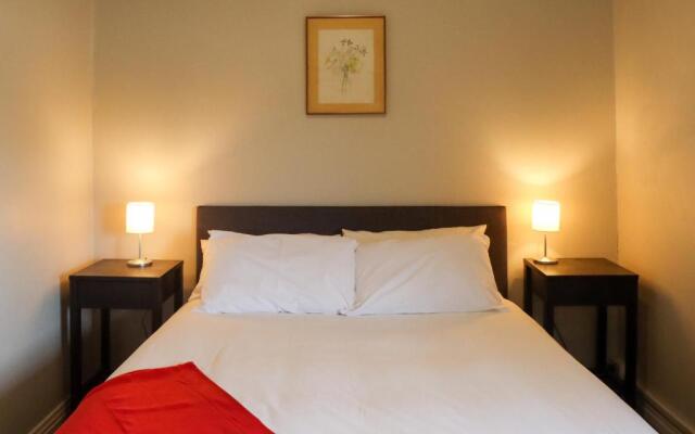 Tates Hotel Windsor