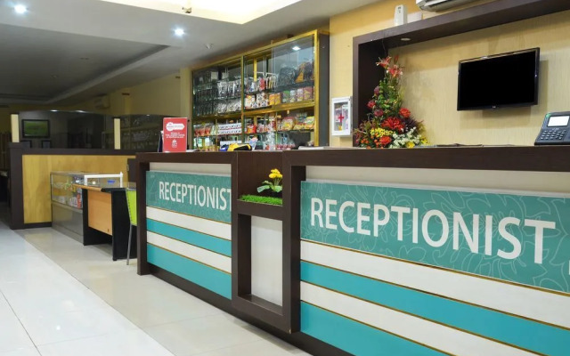 Zen Rooms Near Tunjungan Plaza