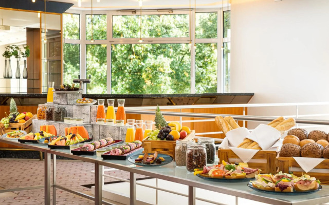 Leonardo Hotel Weimar