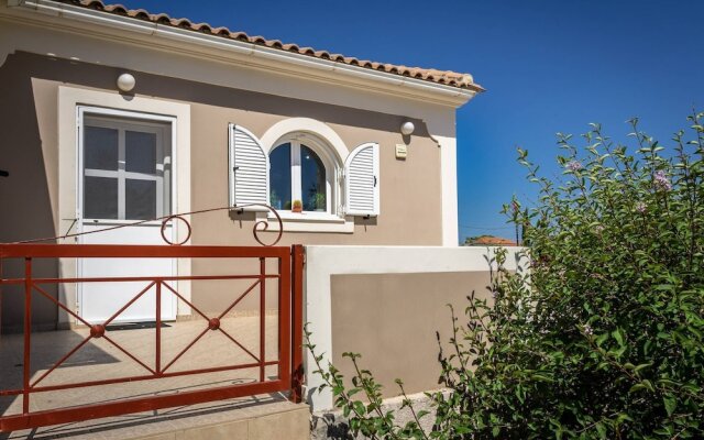 Villa Stella, 2 Bedrooms, Wifi, Near The Beach