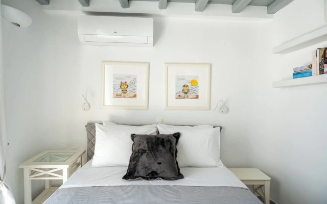 Phaedrus Living: Ornos Beach House Mykonos