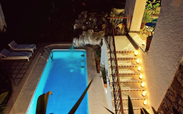 Villa de la Roca