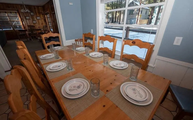 3664 Birch Avenue Cabin