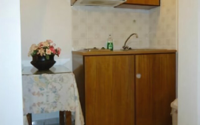 Mina s Studios