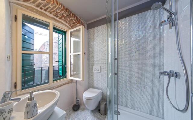 Luxury San Giovanni Apartment 1