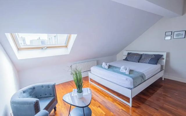 Chambres Cosy dans Une Grande maison