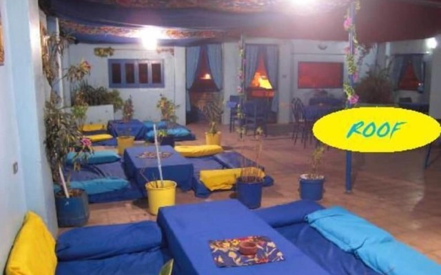 Oasis Hotel