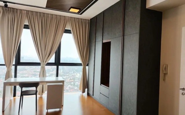 The Hub SS2 by manatidur