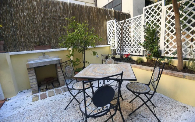 Santi Quattro Apartments 3 E 4 - Colosseo