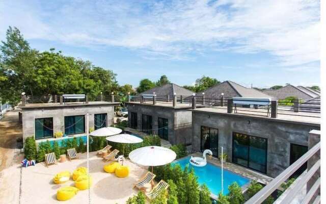 Rayong Pool Villa & Camping