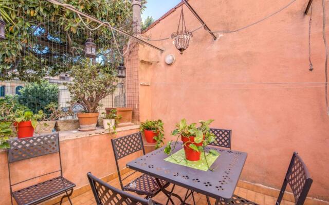 Magenta Deluxe Fienaroli 1