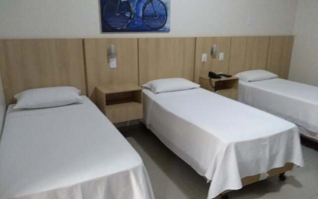 Victoria Plaza Hotel