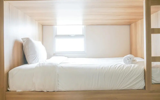 Comfortable 3BR Apartment at Green Palm Residences
