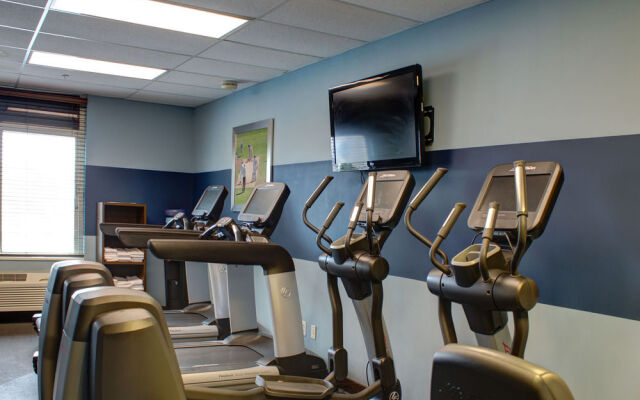 Wingate by Wyndham Columbus / Polaris