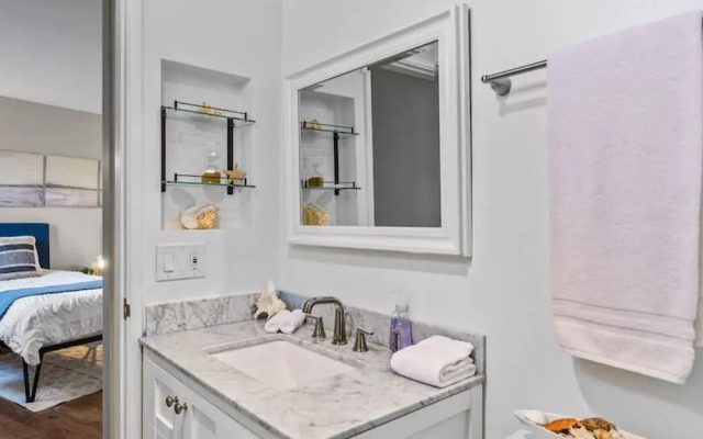 Seaside Serenity With Ocean Views