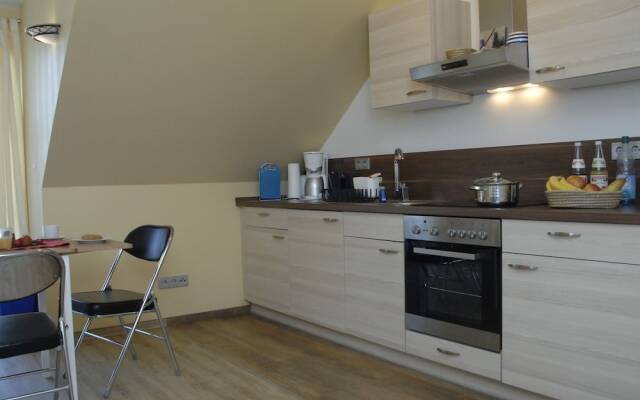 Stunning Apartment in Pepelow Near Sea