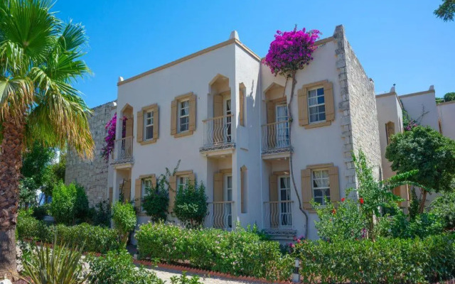 Historical Museum Resort