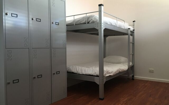 Downtown Backpackers Hostel - note - Valid Passport required for check in