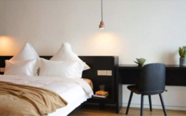 BaseLIVING Pusan Service Apartment