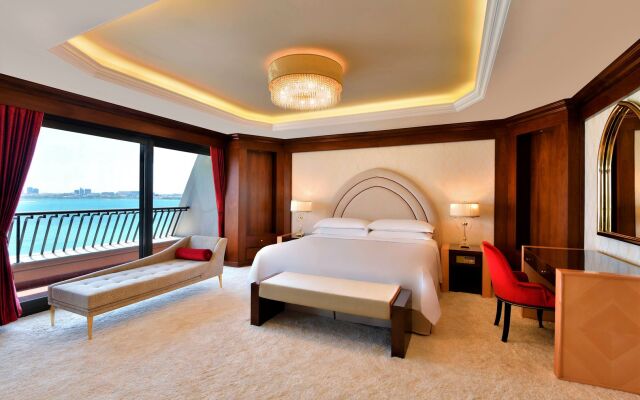 Sheraton Grand Doha Resort & Convention Hotel