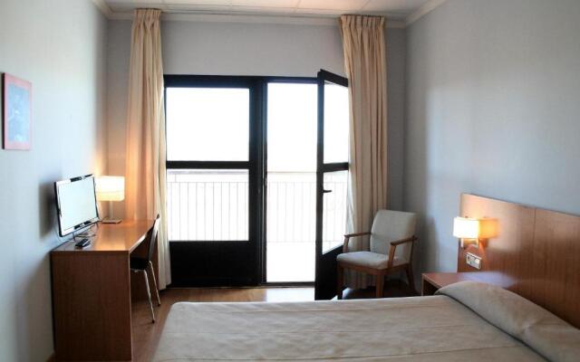 Ashotels Monreal Del Campo