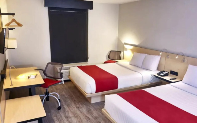 City Express by Marriott Leon